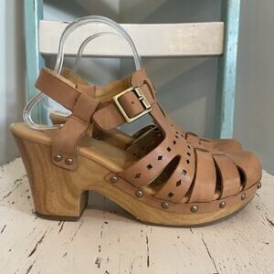Korks by Kork-Ease Augustine Cutout Studded Wedge‎ Slingback Sandals Tan Sz 10